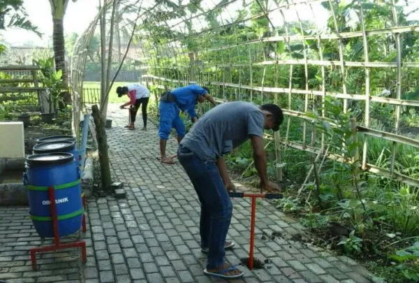 PENGURUSAN PERIZINAN 1