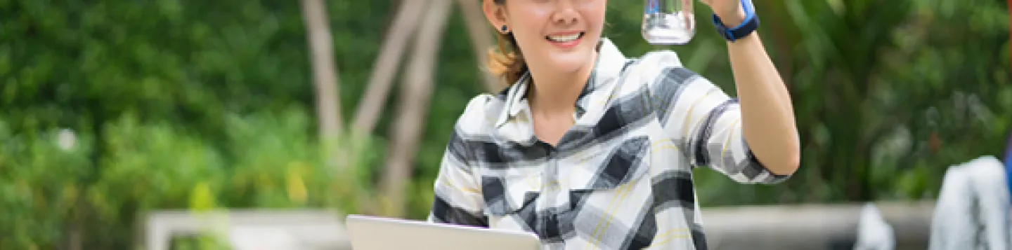 Page Contact Us background penelitian